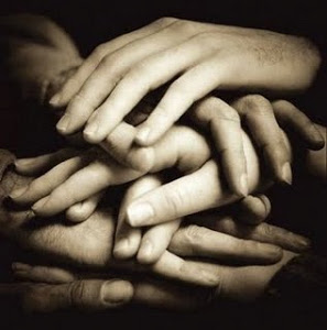 manos-solidarias